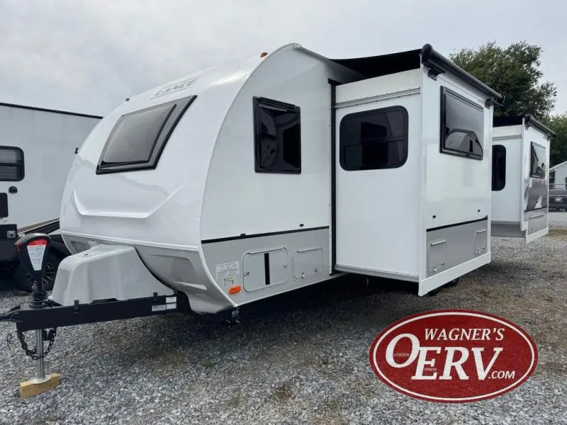 2026 Lance Lance Travel Trailers New    2465 - Photo 3