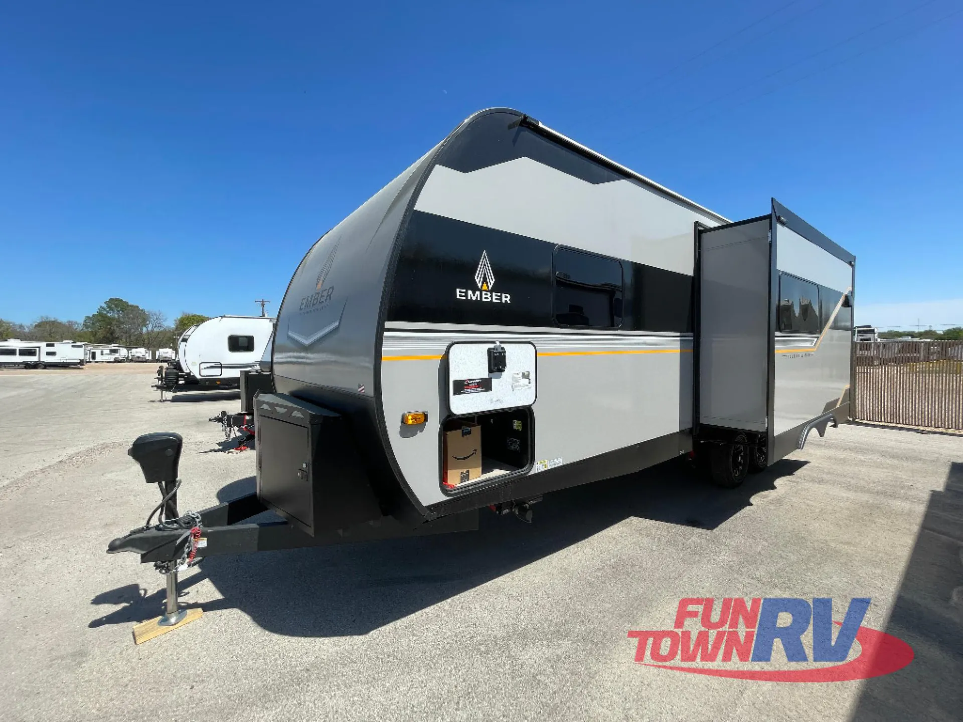 2027 Ember RV Touring Edition 2300MLL - Photo 4