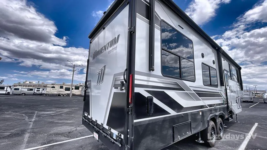2026 Grand Design Momentum G-Class 325G - Photo 4