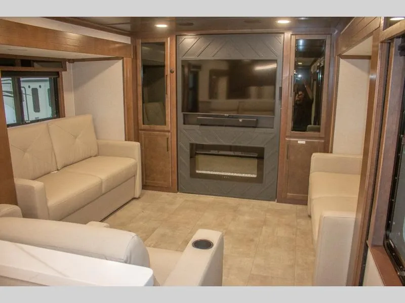 2025 Forest River RiverStone 425FO - Photo 3