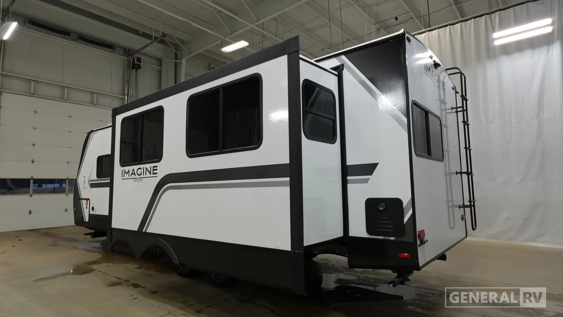 2026 Grand Design Imagine 2670MK - Photo 4