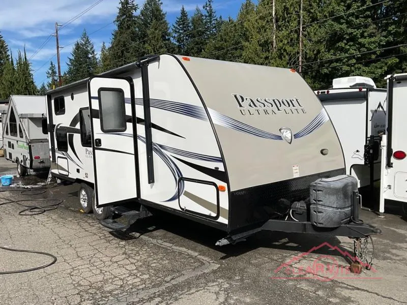 2016 Keystone RV Passport Used    238ML Express - Photo 2