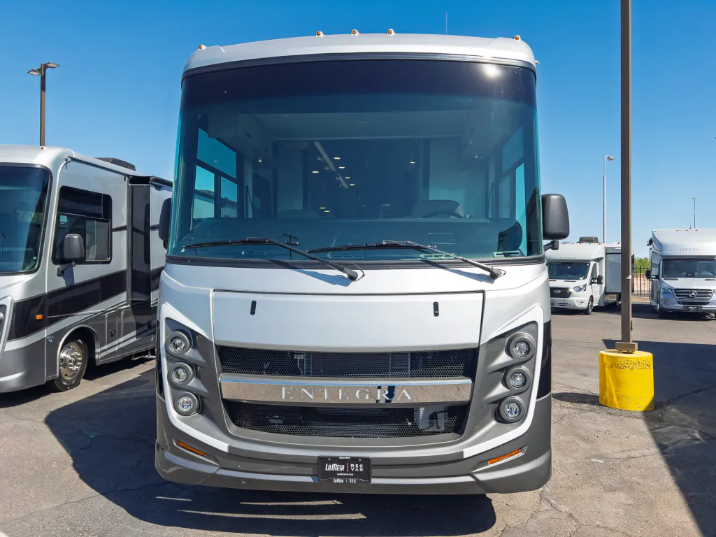 2027 Entegra Coach Vision XL 36C, Photos photo 41