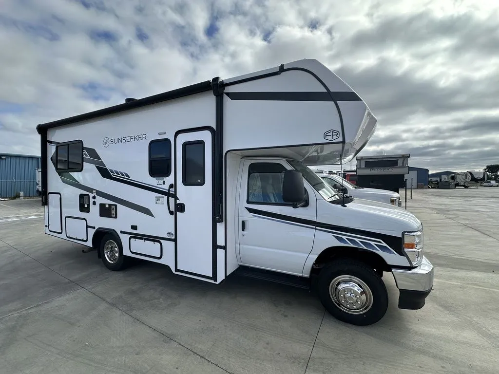 2026 Forest River Sunseeker 2150S LE - Photo 2