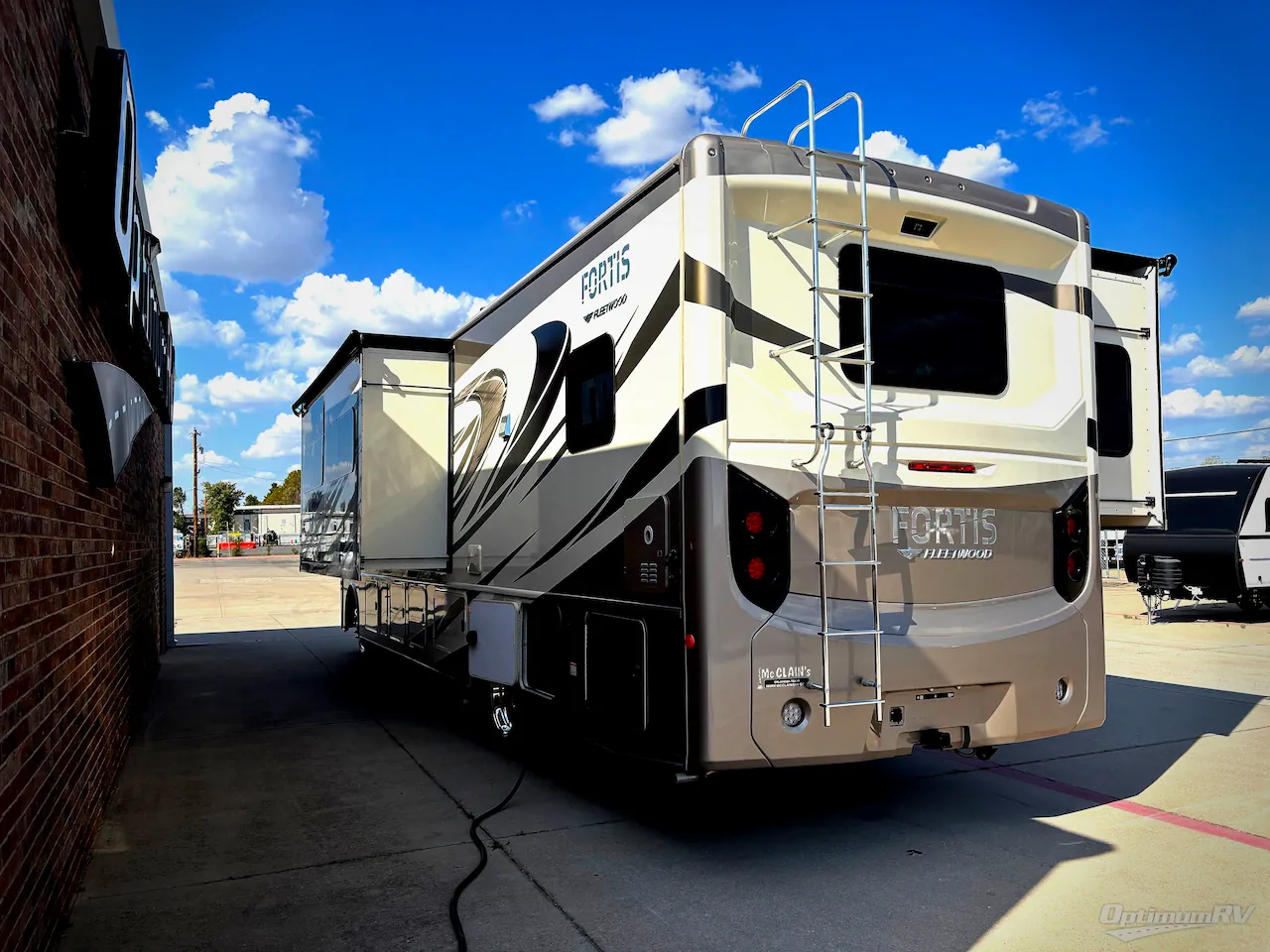 2021 Fleetwood Fortis 34MB - Photo 4