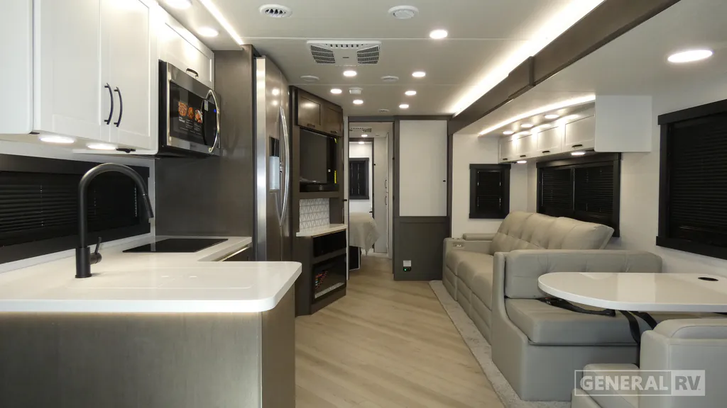 2027 Entegra Coach Accolade 37K, Photos photo 2