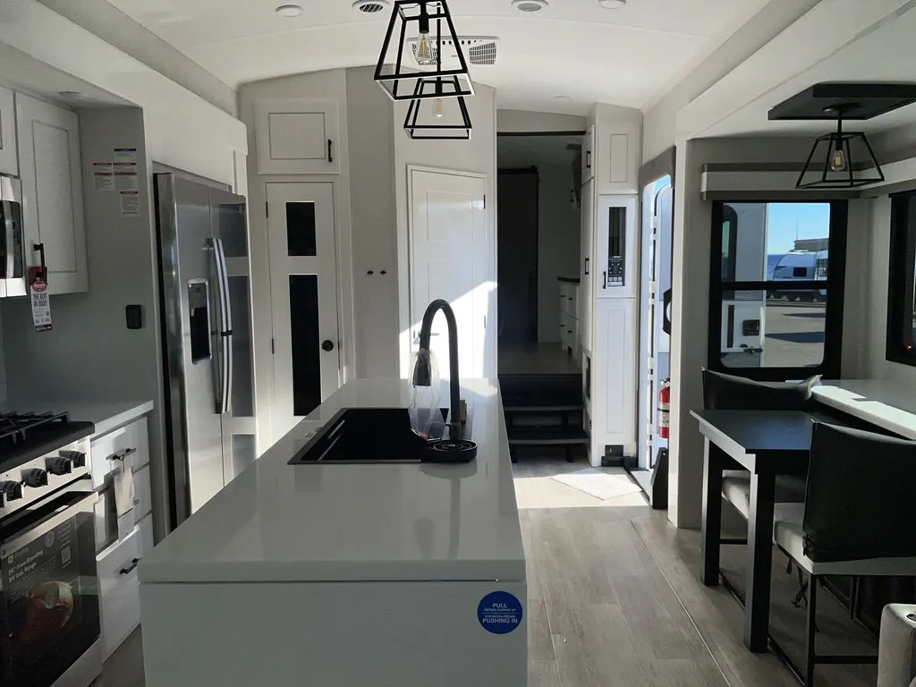 2026 Jayco Pinnacle 36FBTS, Photos photo 11