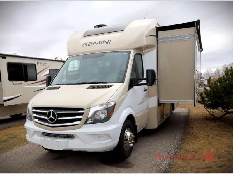 2018 Thor Motor Coach Gemini 24TF - Photo 3