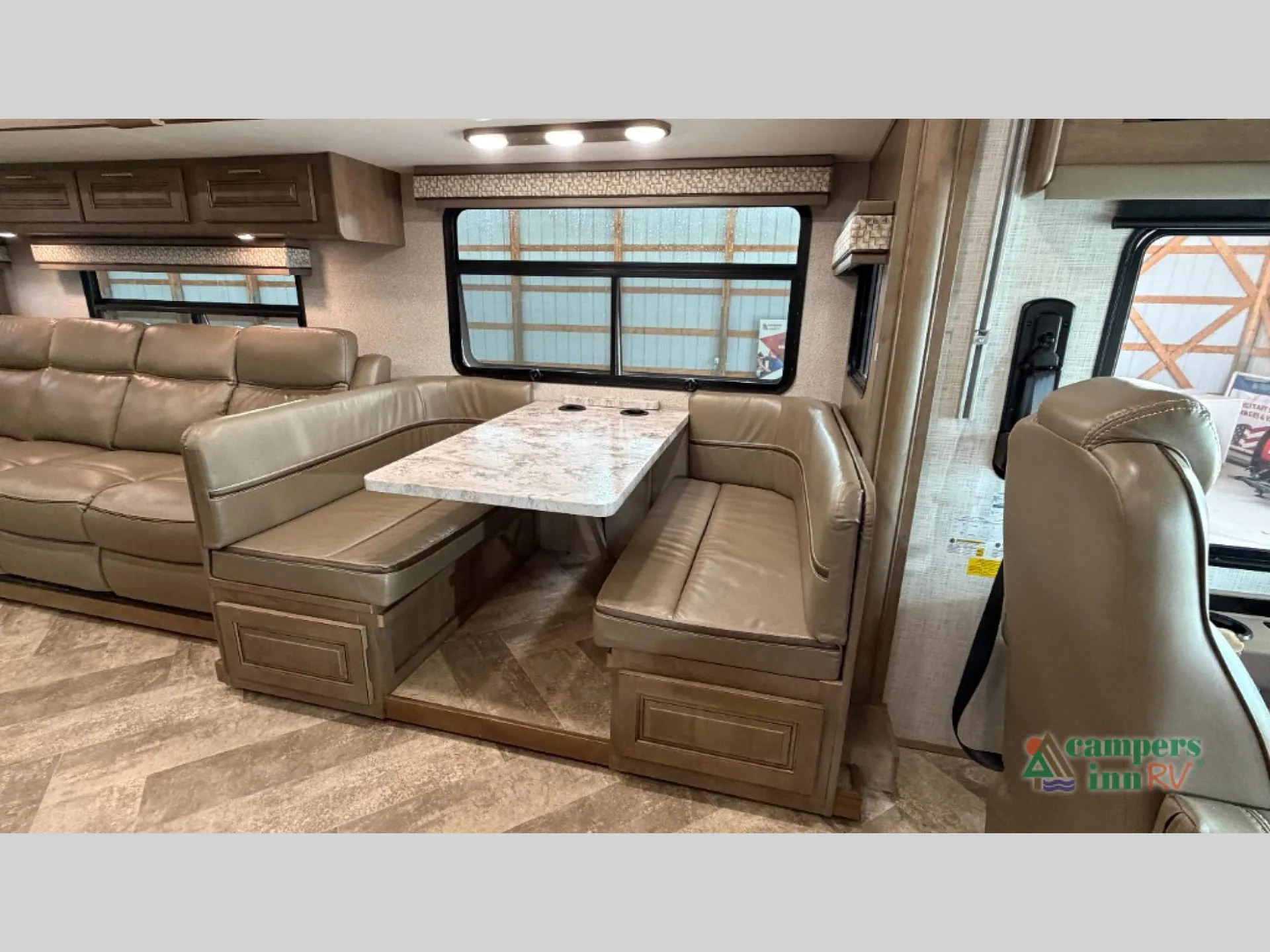 2020 Forest River Georgetown 5 Series GT5 31L5 - Photo 4