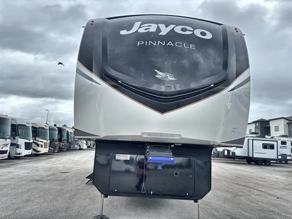 2026 Jayco Pinnacle 36FBTS - Photo 4