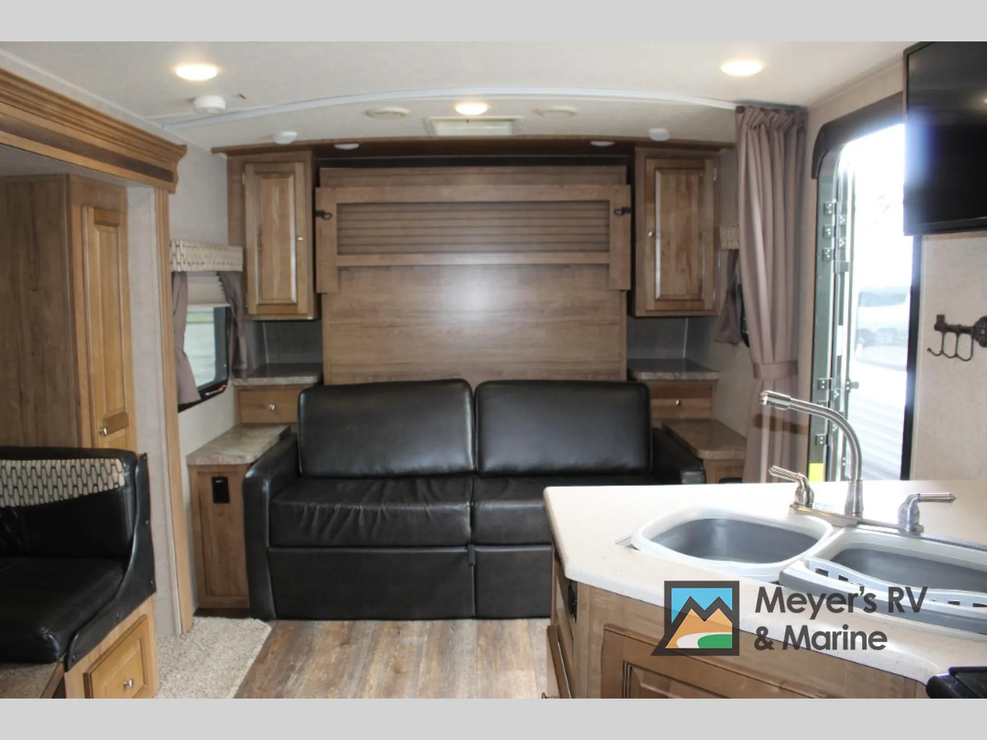 2018 Forest River Rockwood 2507S - Photo 4