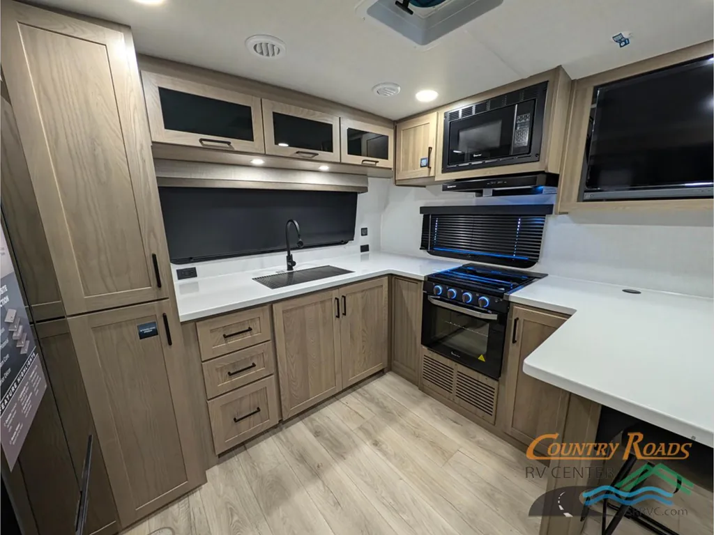 2027 Forest River Flagstaff Micro Lite 25MBR, Photos photo 15