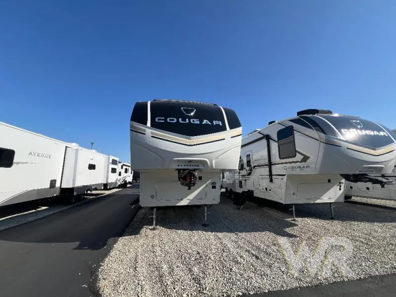 2026 Keystone Cougar Half-Ton 23MLE - Photo 3