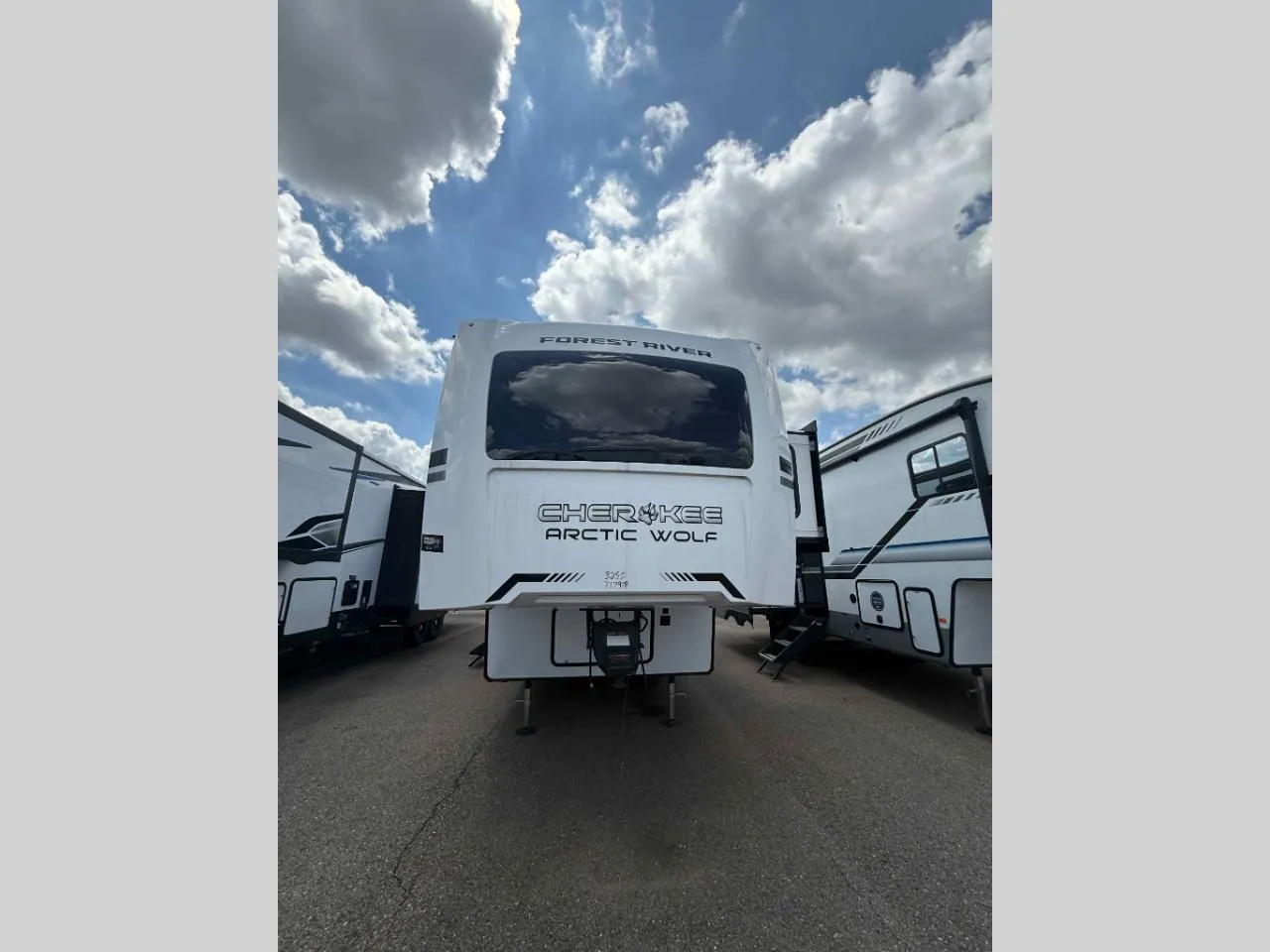 2025 Forest River Cherokee Arctic Wolf Suite 3250 SUITE - Photo 3