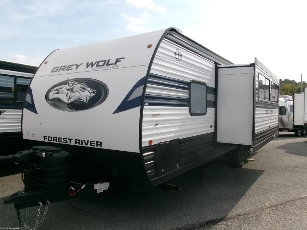 2027 Forest River Cherokee Grey Wolf 26KF, Photos photo 5
