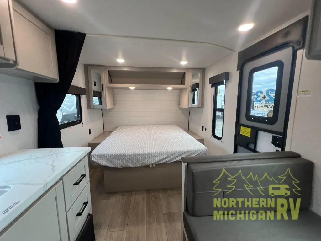 2027 Jayco Jay Flight 175FQ, Photos photo 7