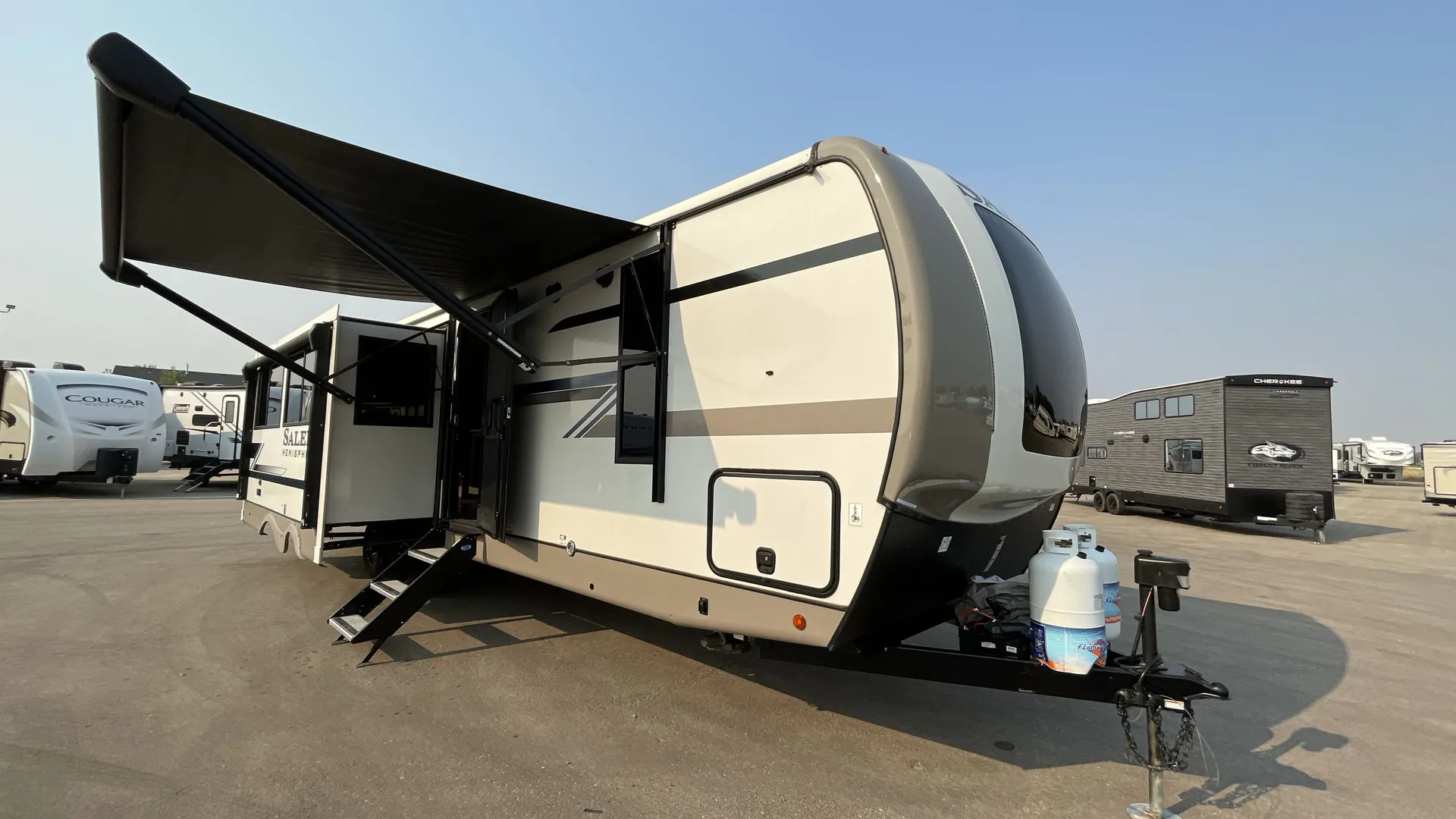 2024 Forest River Salem Hemisphere 271RL dealer photo 1 from Camping World