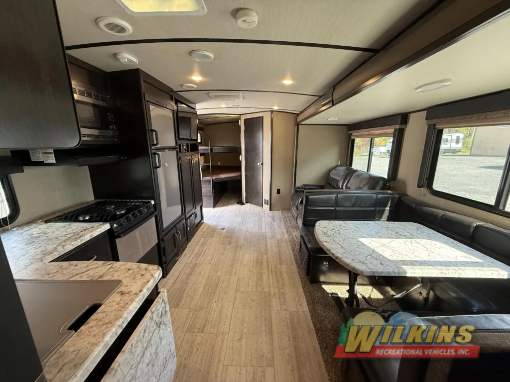 2018 Grand Design Imagine 2800BH, Photos photo 8