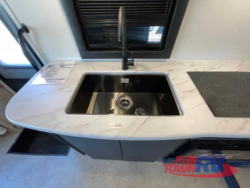 2026 Coachmen Prism Select 24FSS - Photo 4