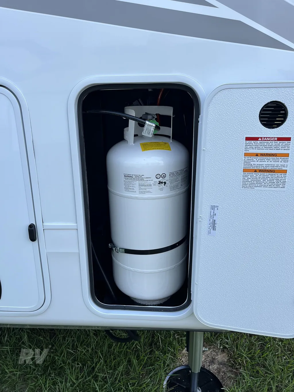 2026 Jayco North Point 387FBTS, Photos photo 2