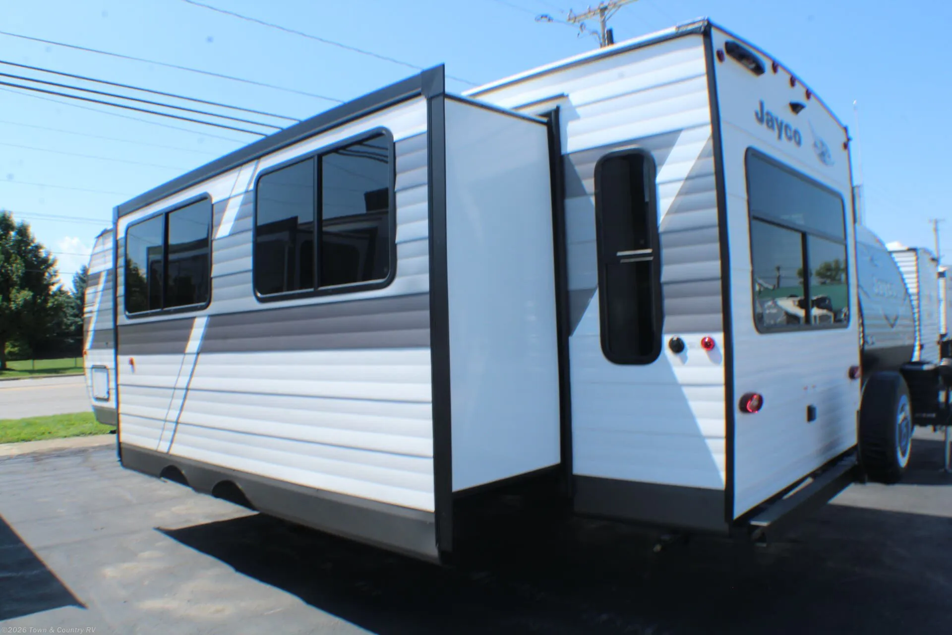 2027 Jayco Jay Flight 262RLS - Photo 3