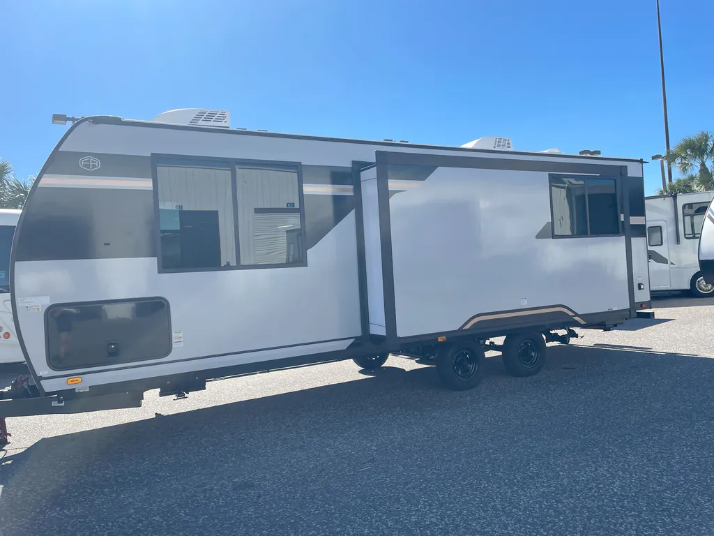2026 Forest River Vibe Extreme Lite 2500CK, Photos photo 6