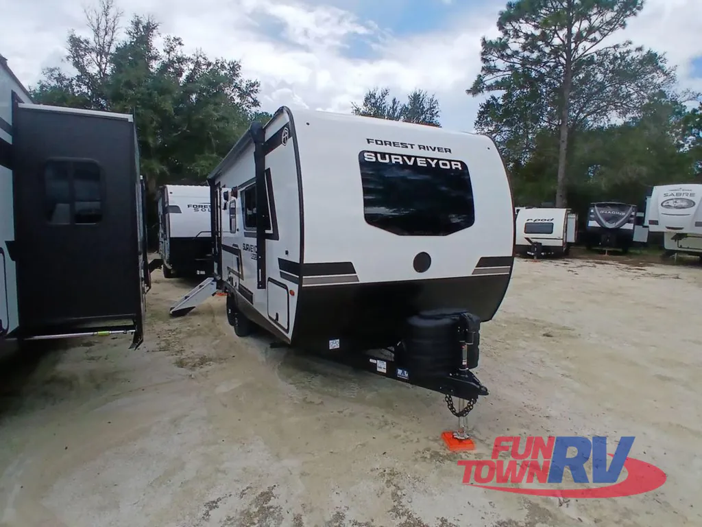 2027 Forest River Surveyor Legend 202RBLE, Photos photo 3