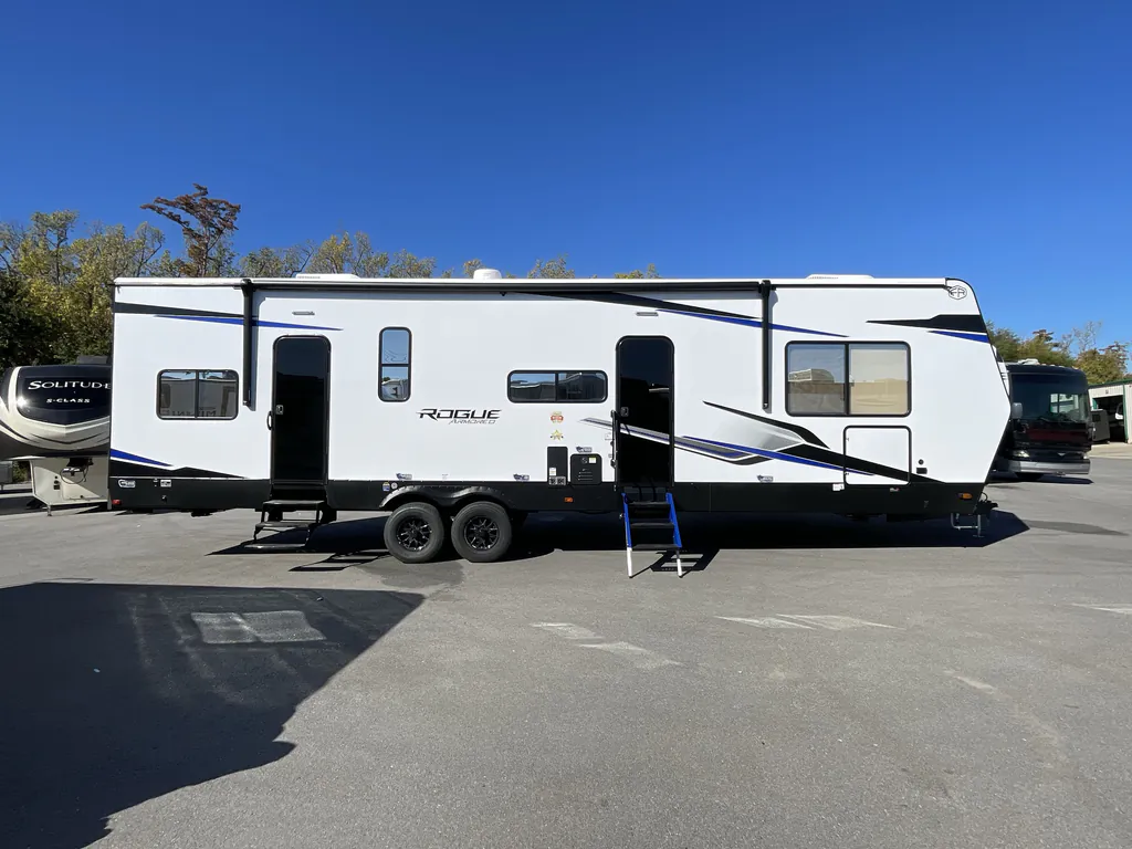 2026 Forest River Rogue Armored 32L132, Photos photo 5