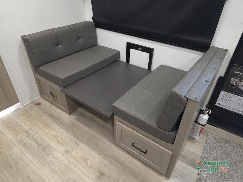 2026 Forest River Rockwood Mini Lite 2515S - Photo 3