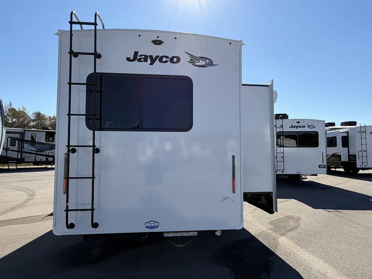 2026 Jayco Eagle 365UKTS - Photo 4
