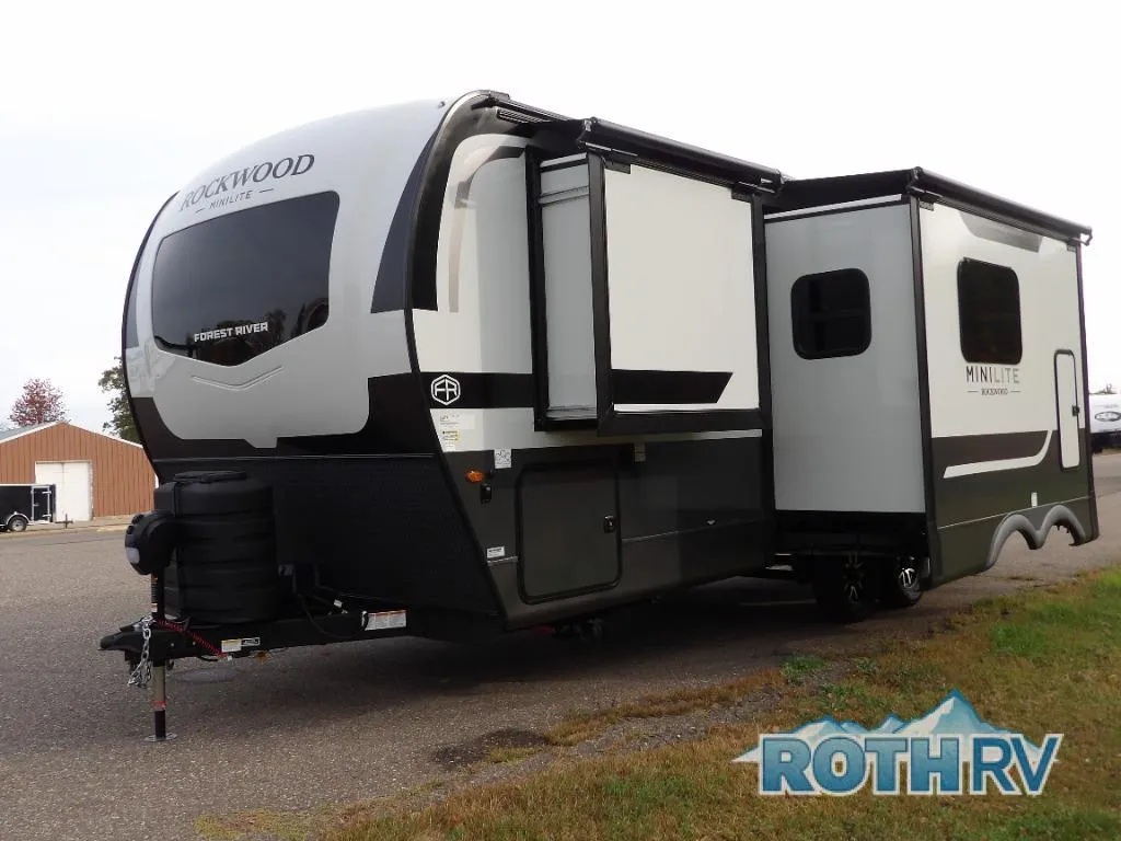 2026 Forest River Rockwood Mini Lite 2513S - Photo 3