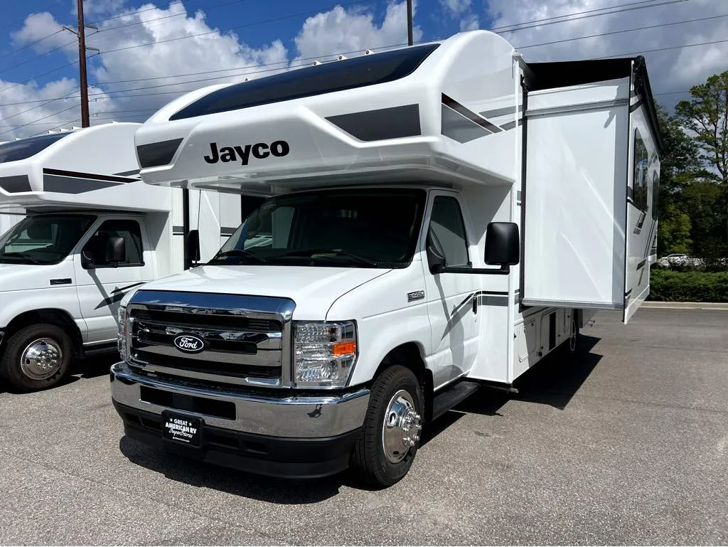 2026 Jayco Redhawk 24B - Photo 3