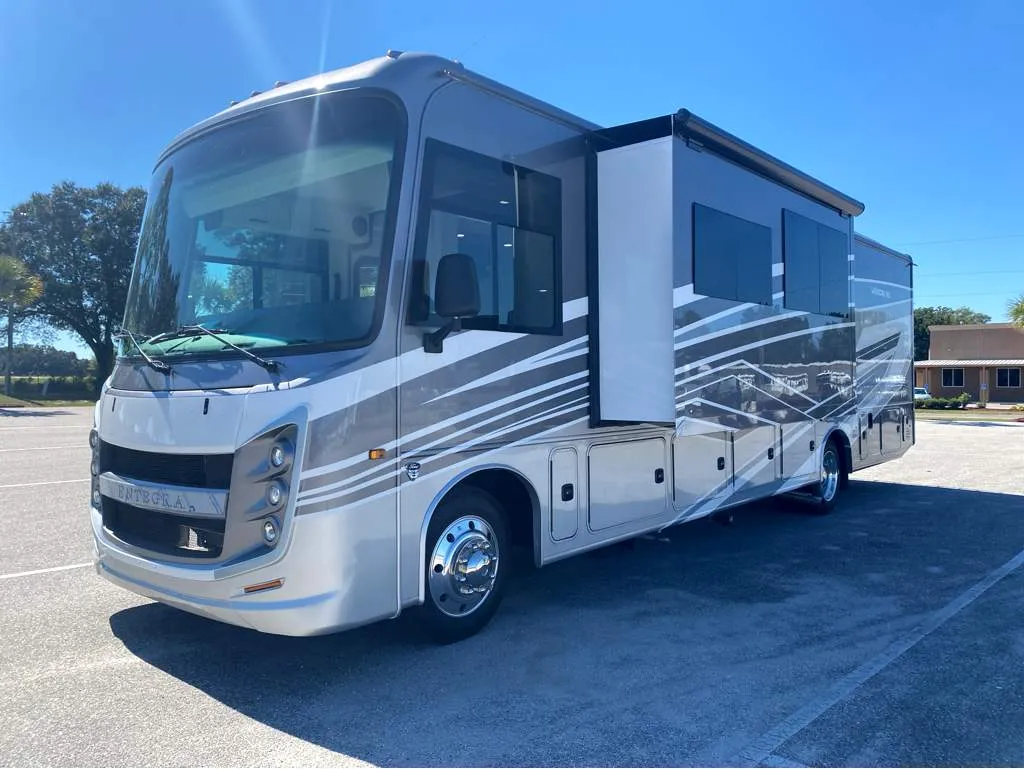 2026 Entegra Coach Vision XL 34G - Photo 4