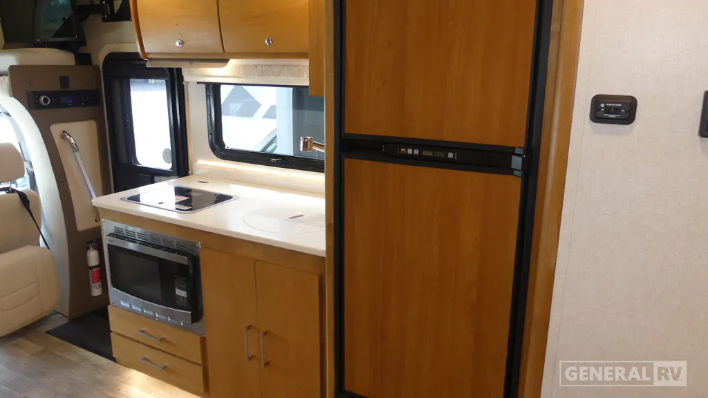 2019 Tiffin Wayfarer 24 FW, Photos photo 6