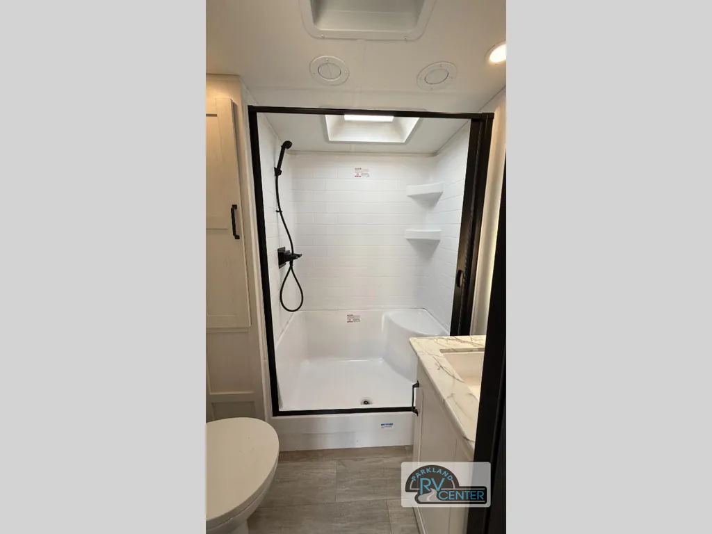 2027 Forest River Solaire 3060RKTS, Photos photo 37