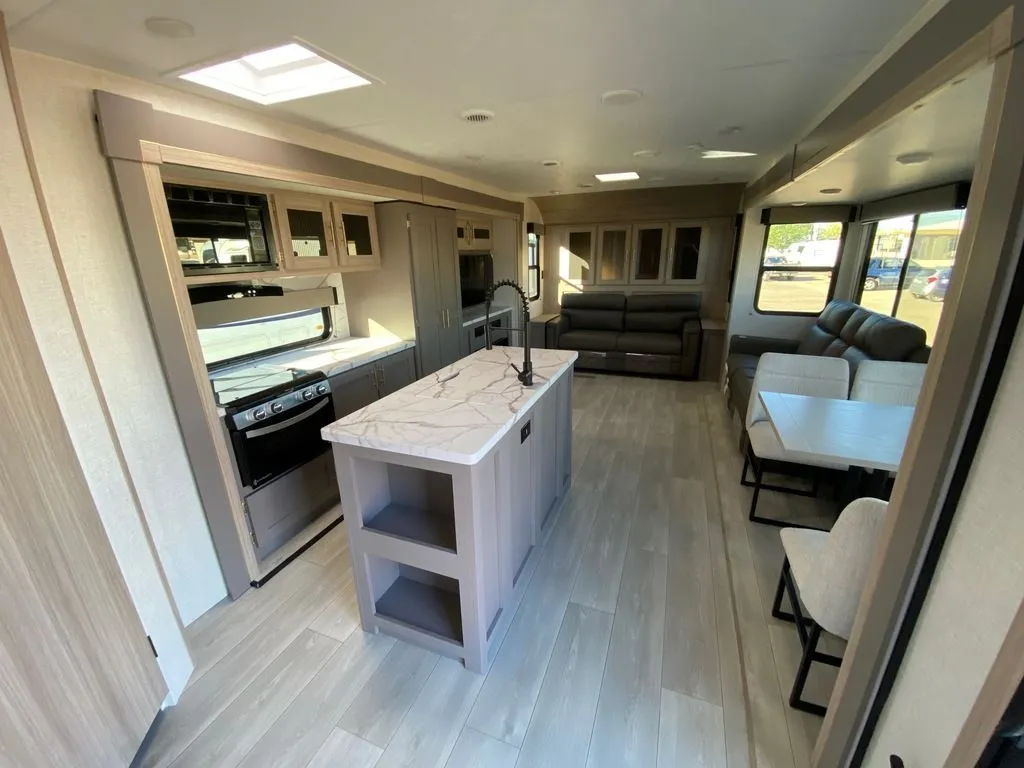 2025 KZ RV KZ-RV SPORTSMEN DESTINATION 363FL - Photo 2