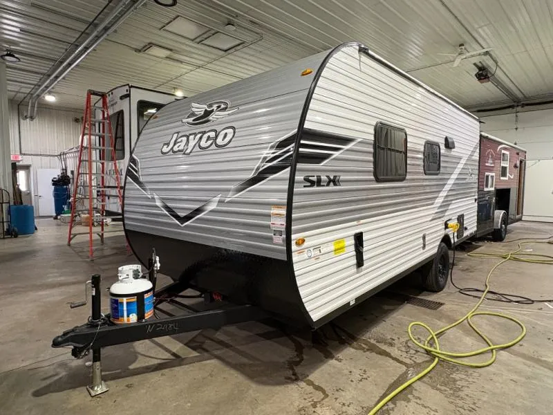 2026 Jayco Jay Flight SLX 175FQ - Photo 3
