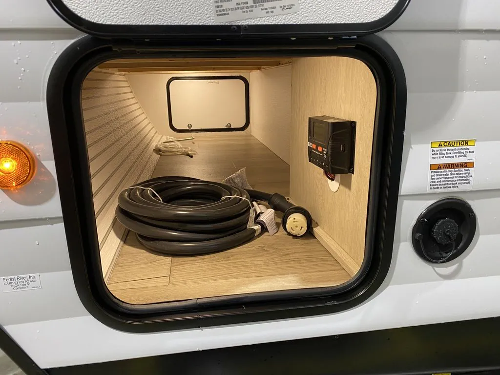 2025 Shasta RVs i-5 Edition 525BHS, Photos photo 28