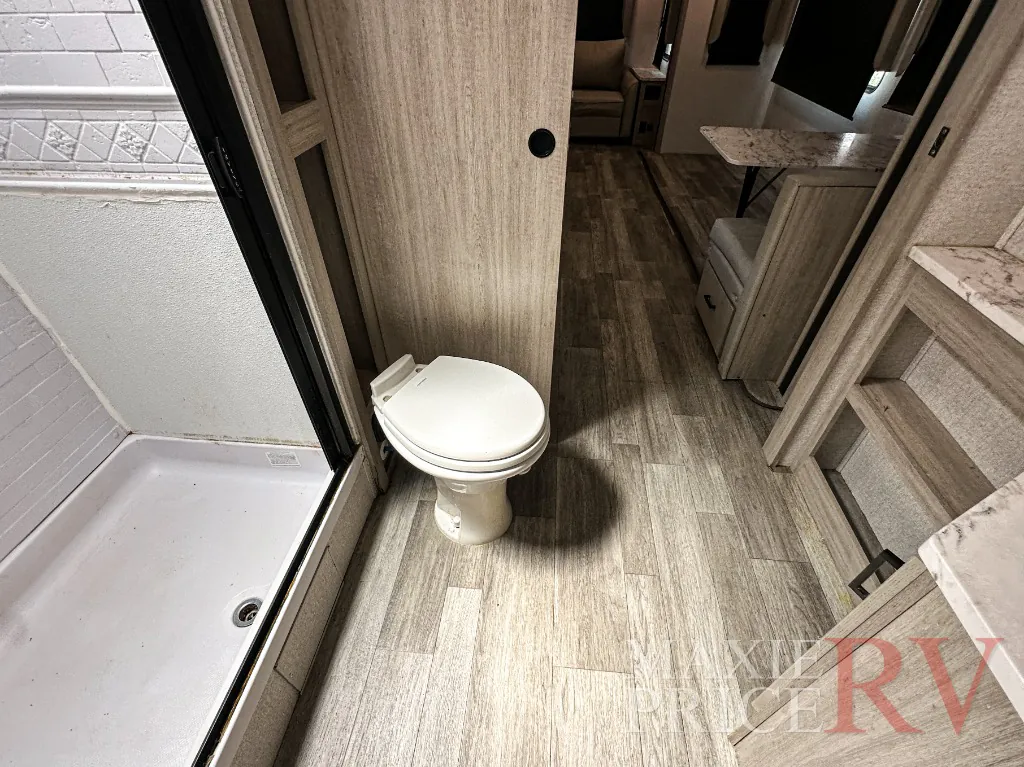 2022 East to West Alta 2850KRL, Photos photo 23