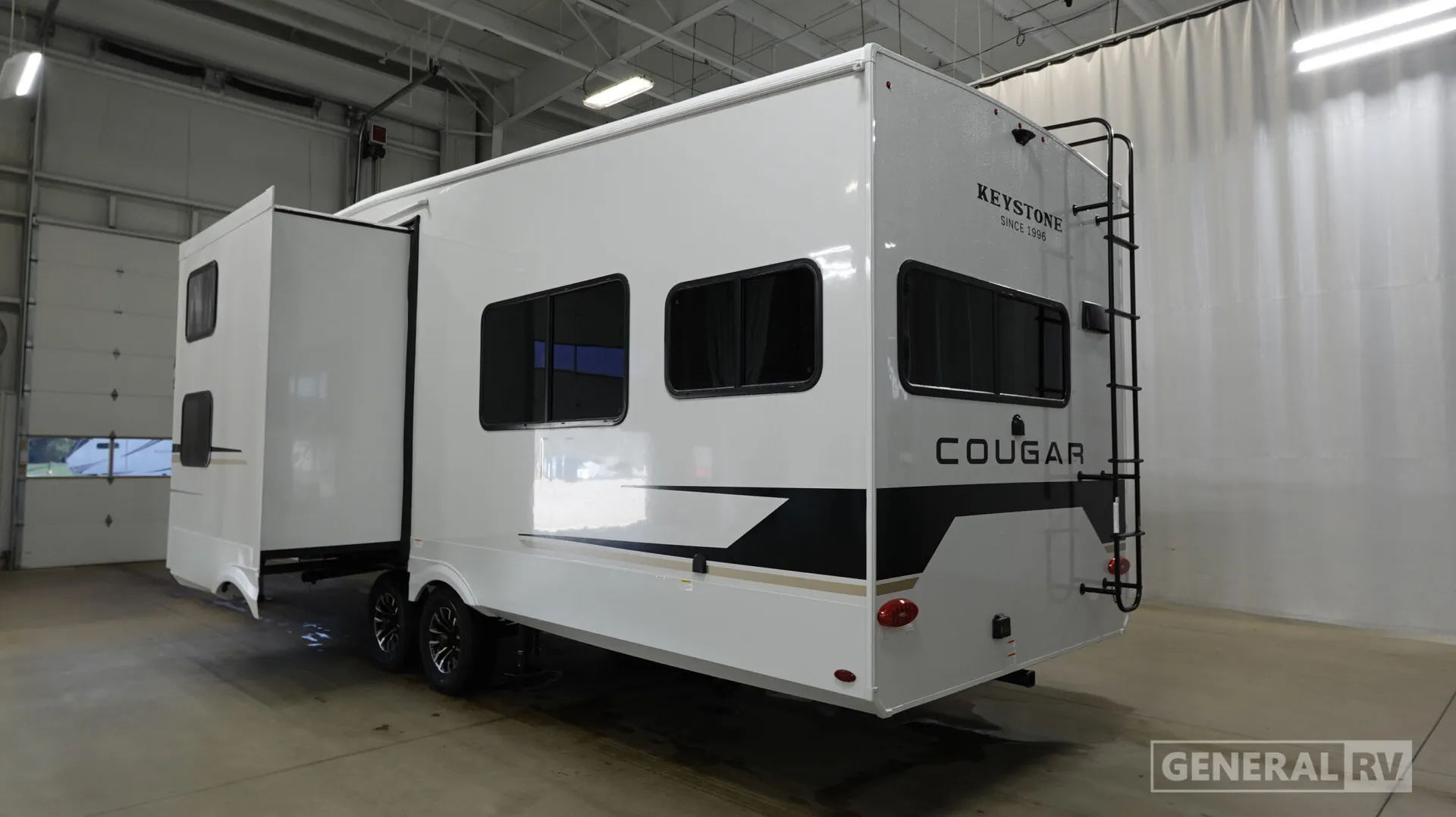 2027 Keystone Cougar Half-Ton 29MBD - Photo 4