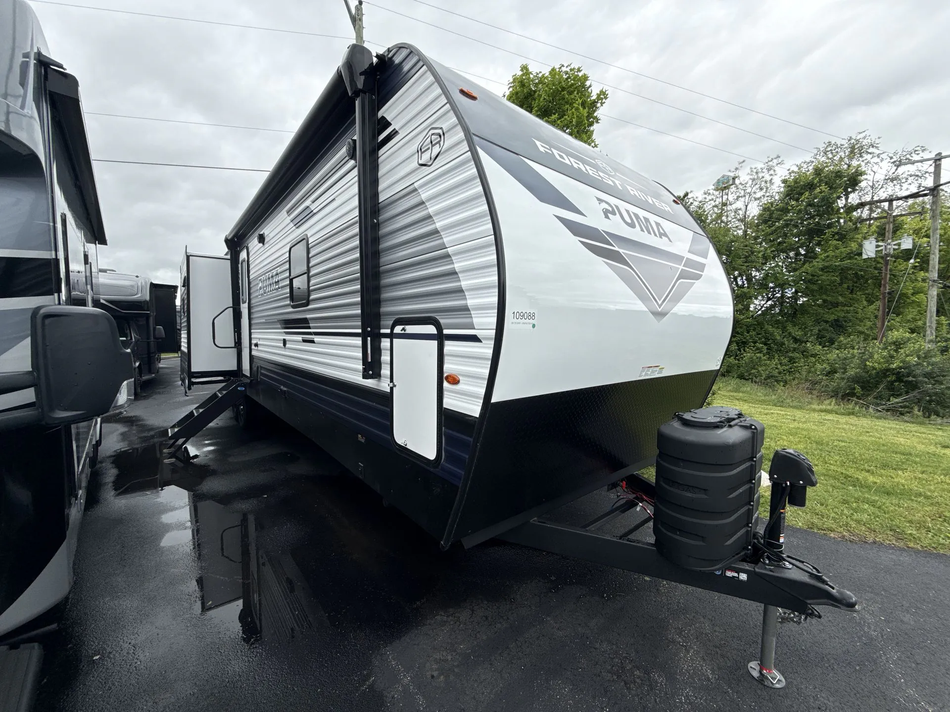 2026 Forest River Puma 32BHFS