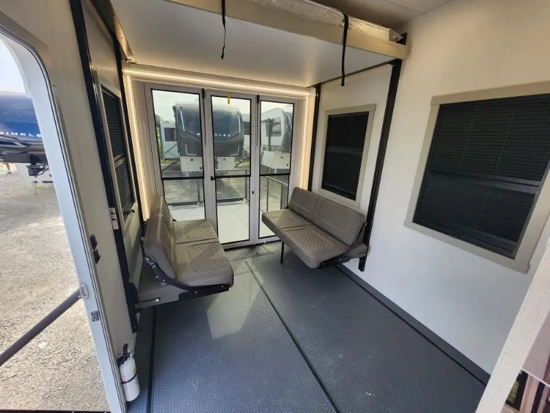 2026 Brinkley Model G 3970, Photos photo 70