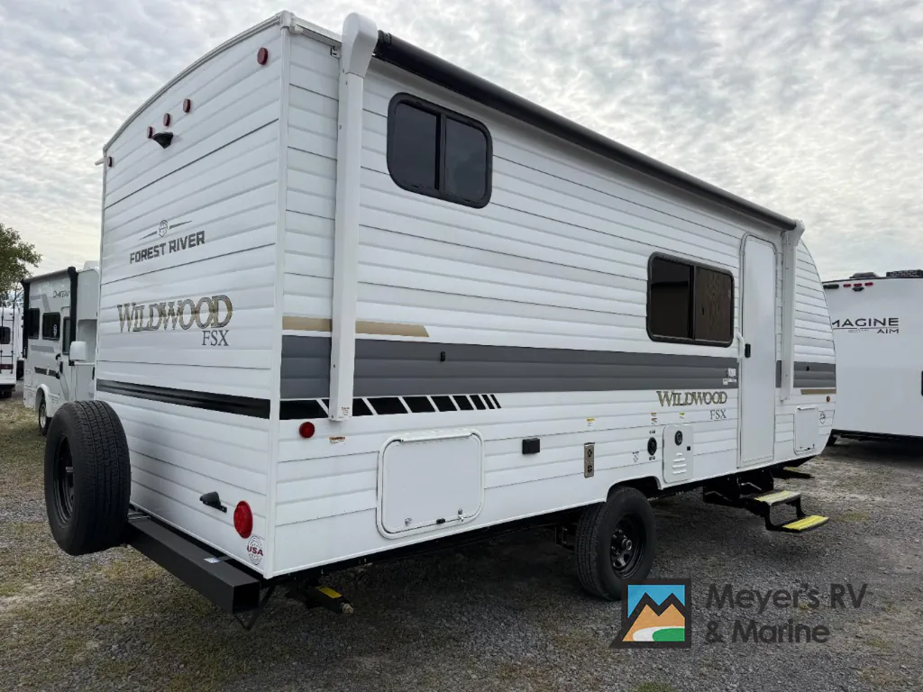 2027 Forest River Wildwood FSX 178BH, Photos photo 4
