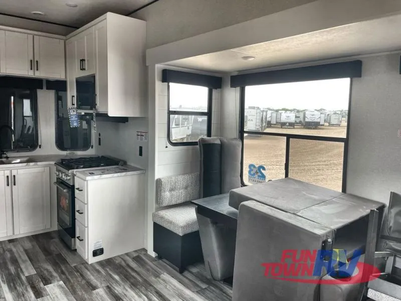 2026 Jayco Jay Flight Bungalow 404LOFT - Photo 3