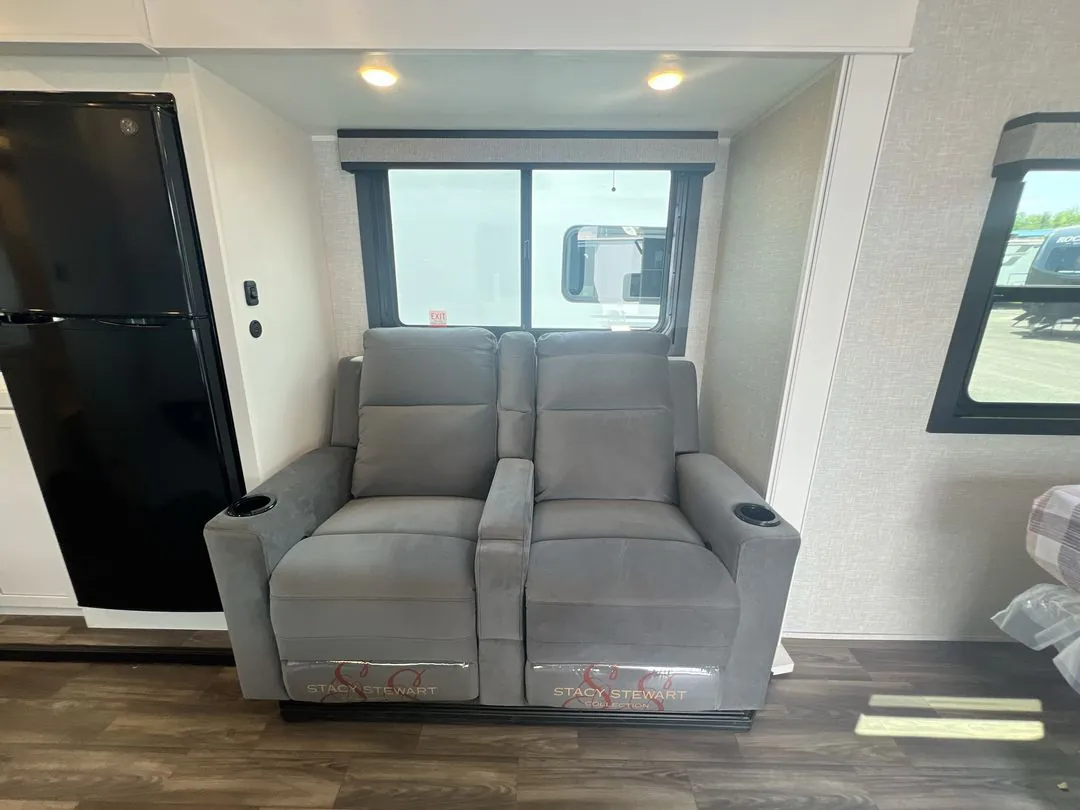2025 Jayco Eagle HT 230MLCS - Photo 4