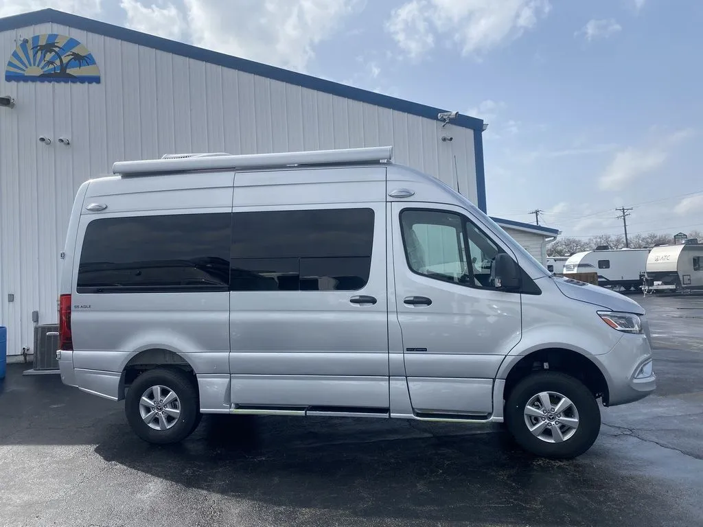 2025 Roadtrek SS Agile AWD - Main photo