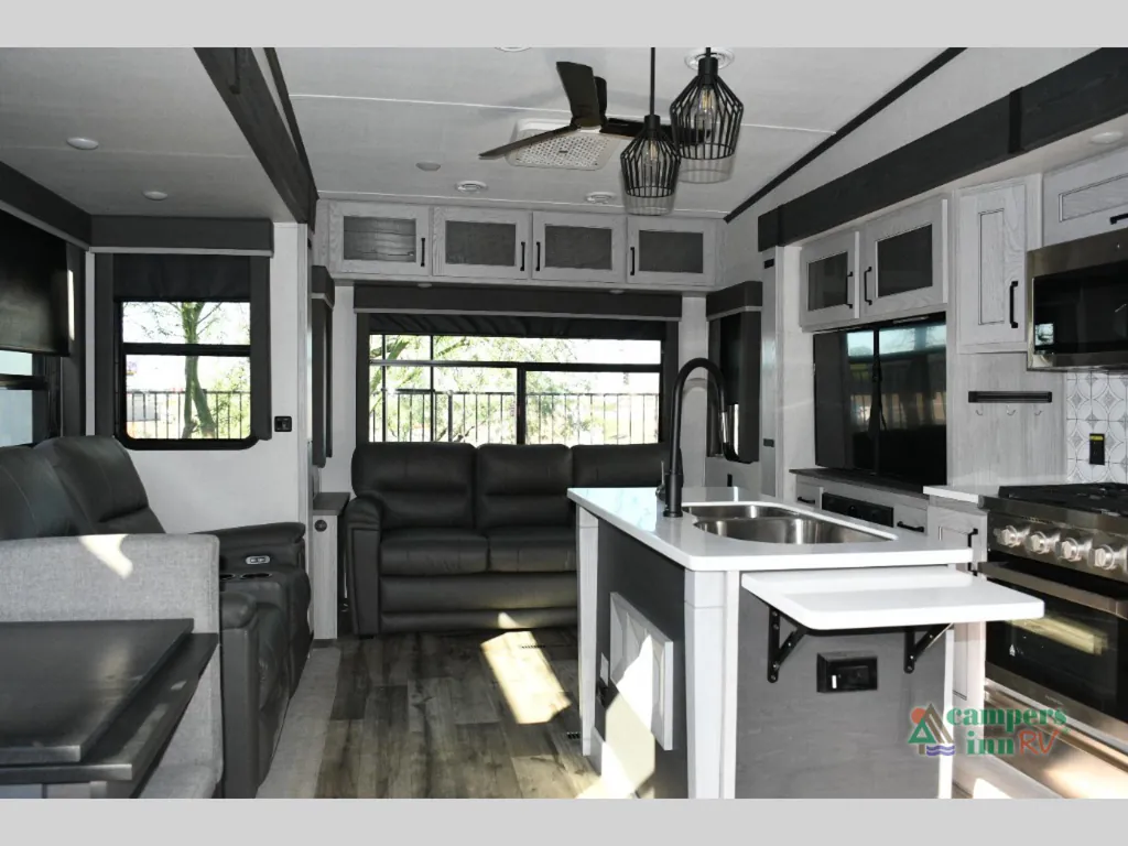 2024 Keystone Montana High Country 385BR, Photos photo 6