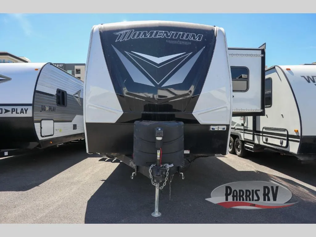 2023 Grand Design Momentum G-Class 30G - Photo 4