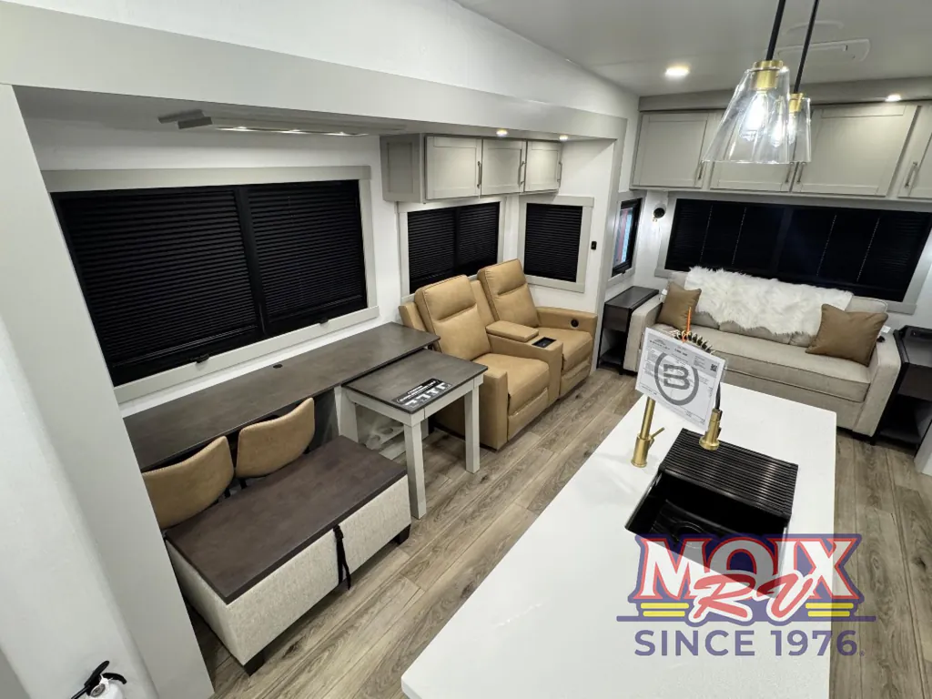 2026 Brinkley Model Z 3600, Photos photo 26
