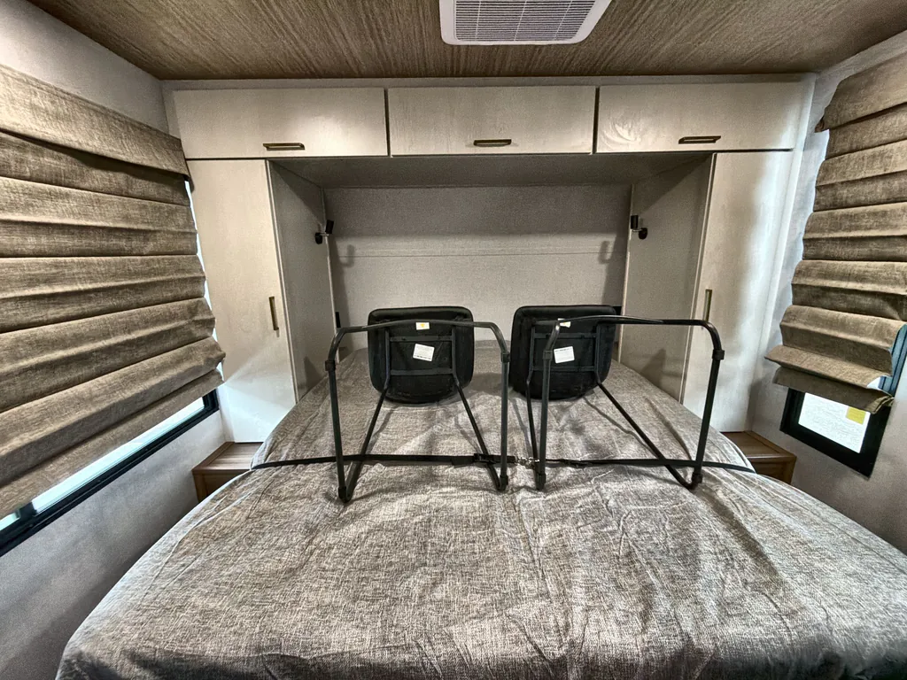 2026 Forest River Vibe Extreme Lite 2400RB, Photos photo 2